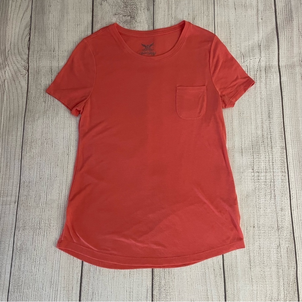 FADED GLORY Women's Peach Coral T-Shirt with Pocket Size Medium